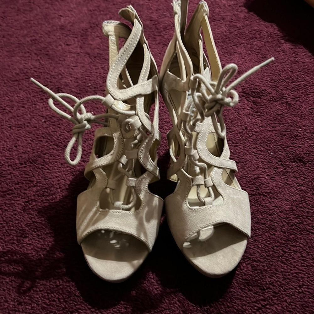 nude heels